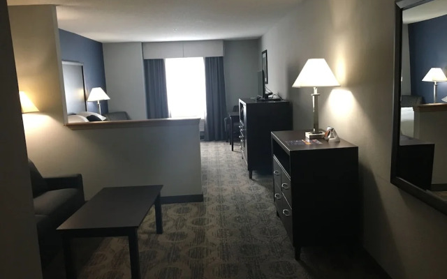 Days Inn and Suites Sequim