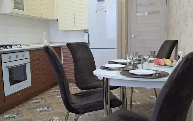 Я к Вам на улице Крылова 15 корпус 3