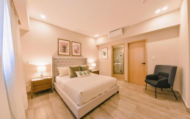 Fully Serviced Apartment at Regatta Living - 9F