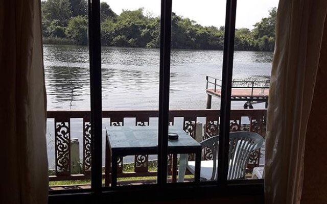 Bambooya Resort
