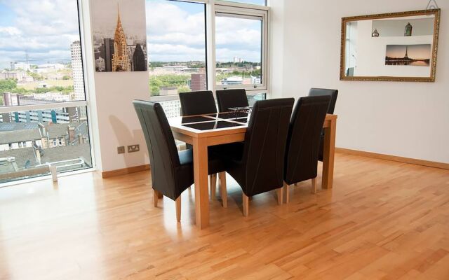 The Luxury City View Apartment