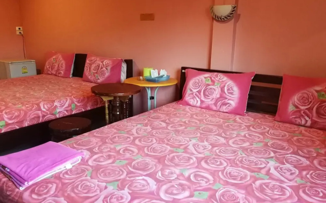 Rim Khuan Resort