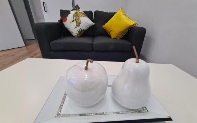 Leicester Luxury Apartments - S08