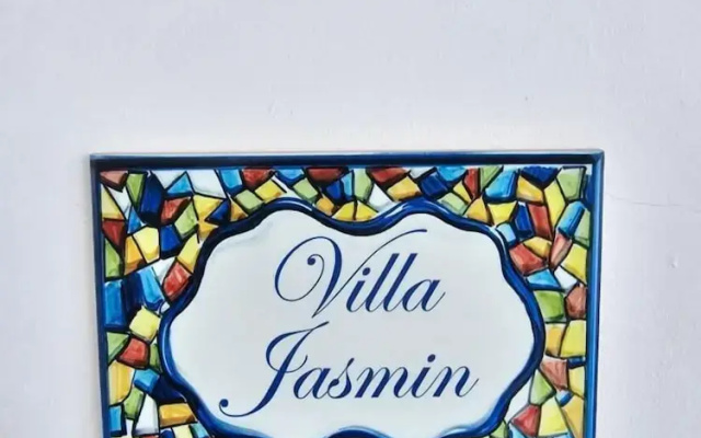 Villa Jasmin Super Equipped Apartment With Garden, Swimming Pool, Sea