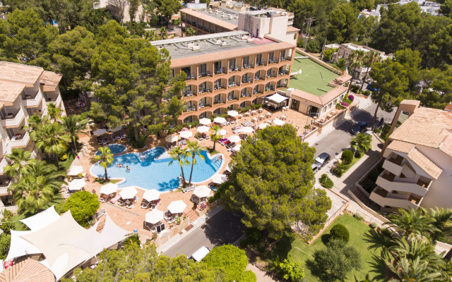 Valentin Somni Hotel & Suites