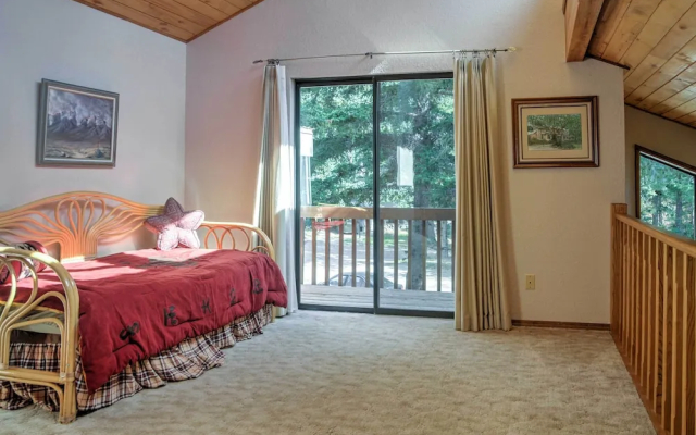 Cloudcroft Mtn Home w/ Patio, Walk to Golf Course! - фото 5