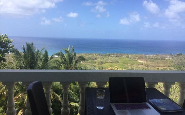 Hostel Hill Top View