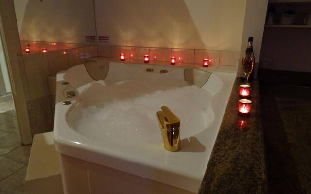 Tamborine Luxury Chalets