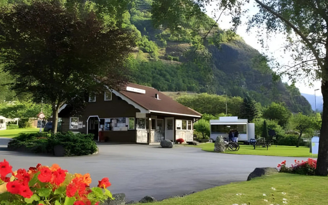 Flåm Hostel & Cabins