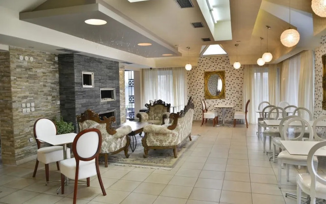 Hotel Bella Nella