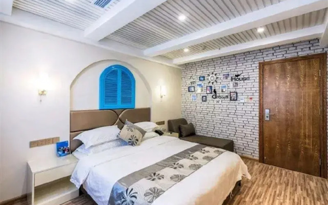 Guanjia Journey Hotel (Fuqing West Railway Station Wanda Branch)