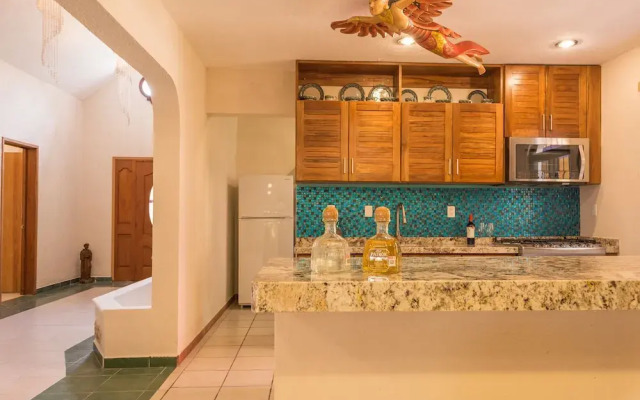 Buena Vida 4 by RedAwning