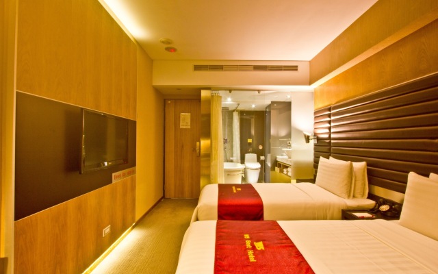 W5 Best Hotel