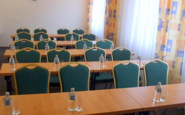 Hotel SOREA ĎUMBIER