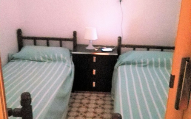 Comfortable Apartment In Giardini Naxos With Garden