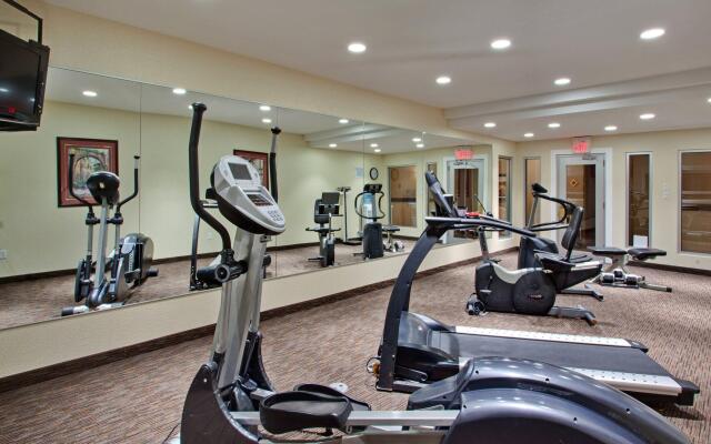 Holiday Inn Express Hotel & Suites Calgary S-Macleod Trail S by IHG