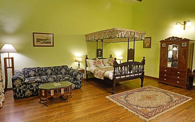 WelcomHeritage Kasmanda Palace