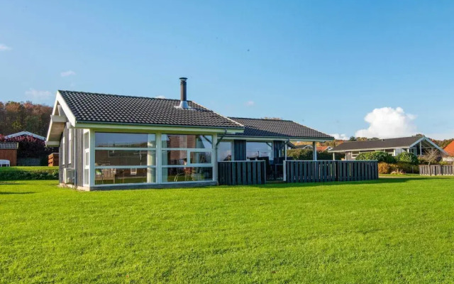 6 Person Holiday Home in Sjolund-by Traum