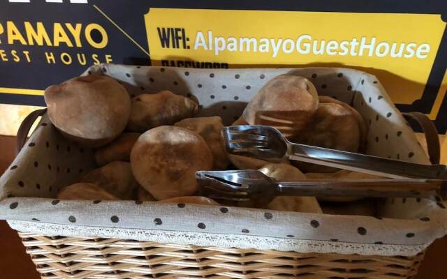 Alpamayo Guest House II B&B