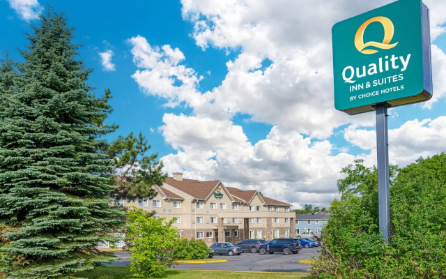 Quality Inn & Suites Bathurst