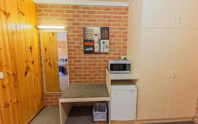 Country Roads Motor Inn Naracoorte