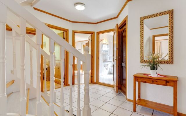 Cozy Holiday Home in Kuhlungsborn near Baltic Sea Coast