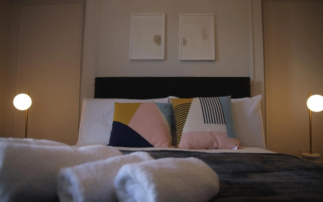 Crawford Guest House- ScholarLee Living Apartments