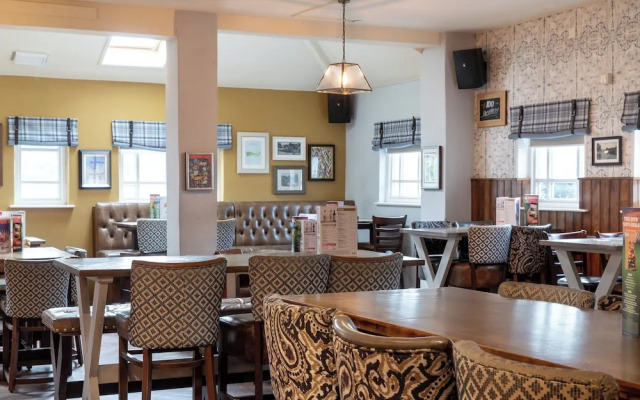 The Wee Waif Reading by Greene King Inns