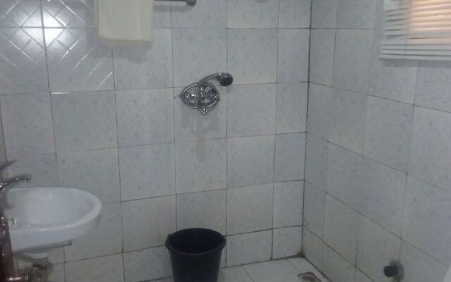 Rodze Hotel & Suites