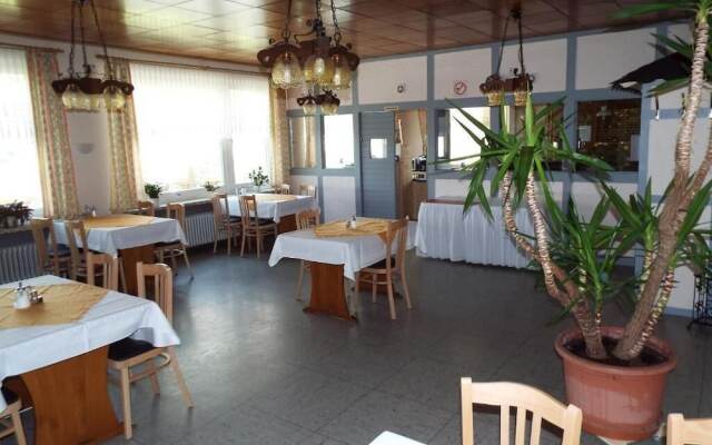 Hotel garni Zum Reinhartswald