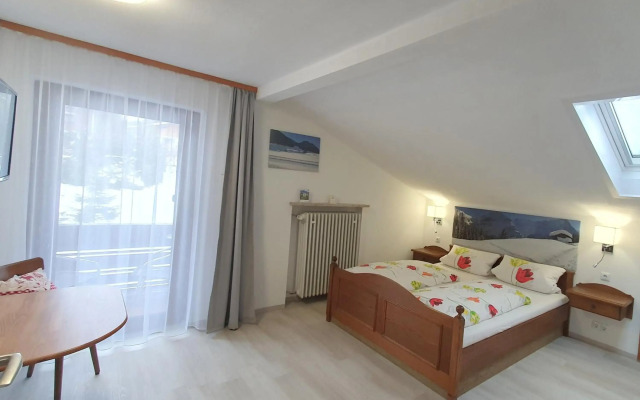 Hotel Garni Haus Alpine