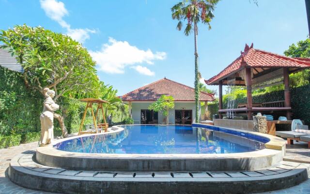 Airy Seminyak Kerobokan Drupadi 29 Bali