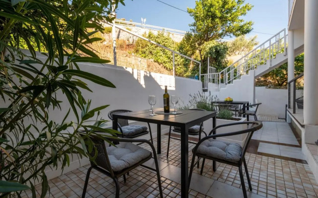 Apartments Malalu