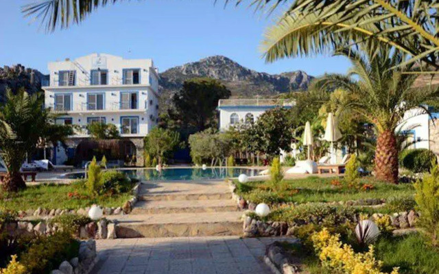 Fi Light Solto Boutique Beach