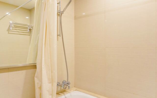 Nice And Warm 2Br Apartment Casa Grande Residence
