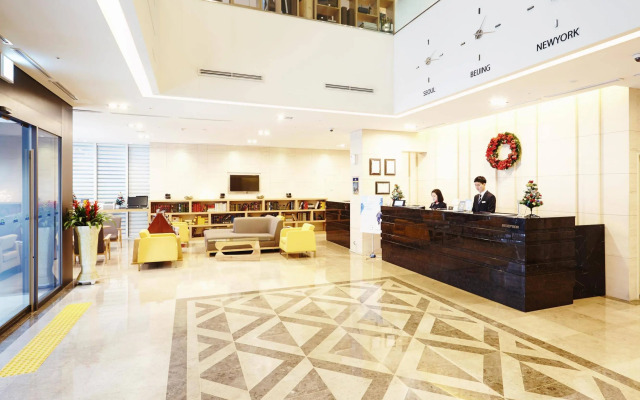 Days Hotel by Wyndham Seoul Myeongdong
