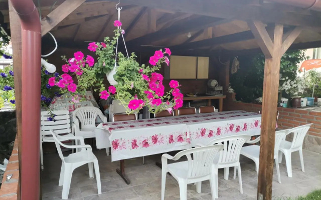 Guesthouse Zimovski