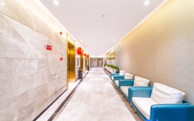 Anji World Trade Hotel