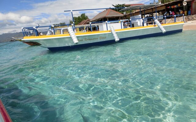 Lombok Holiday Hotel