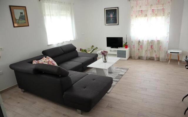 Apartments Vratovic