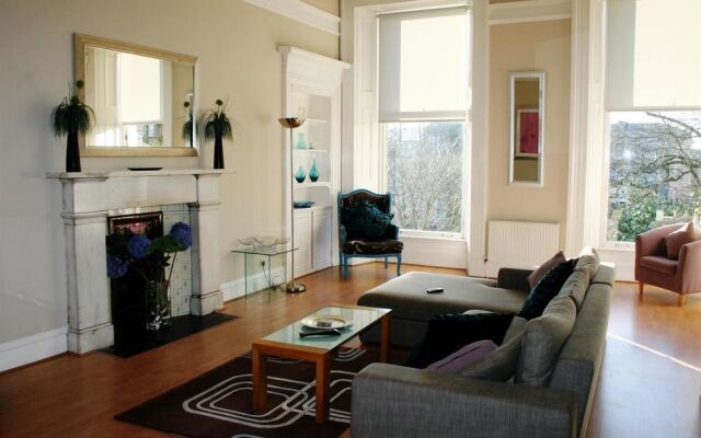 Dreamhouse Apartments Glasgow West End