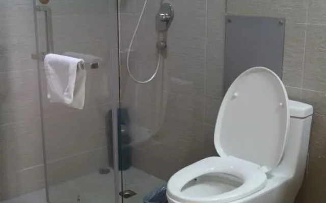 G Joyful · GAME E-Sports Hotel (Haiyuan Middle Road)