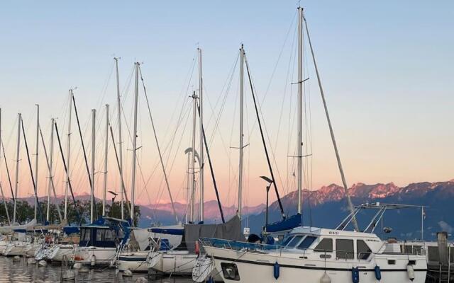 A deux pas du lac Leman ( Ouchy) joli appartement