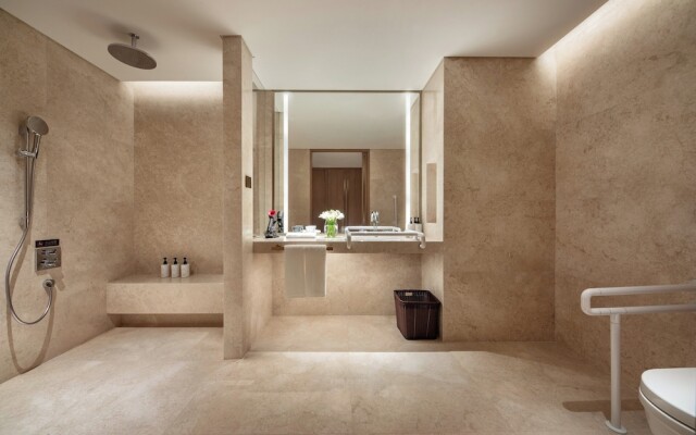InterContinental Wuxi Taihu New City by IHG