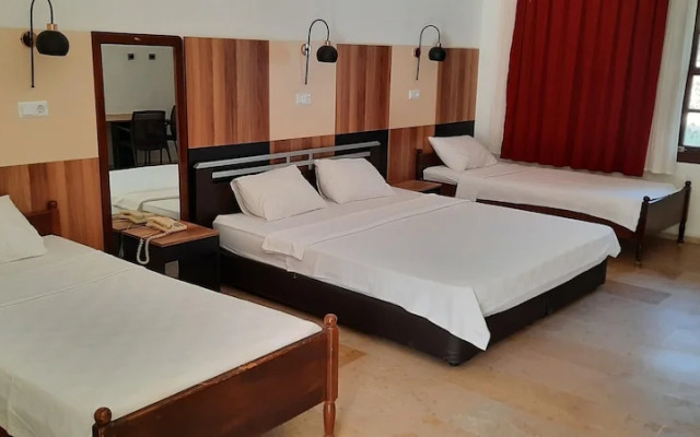 Intermot Bogsak Motel