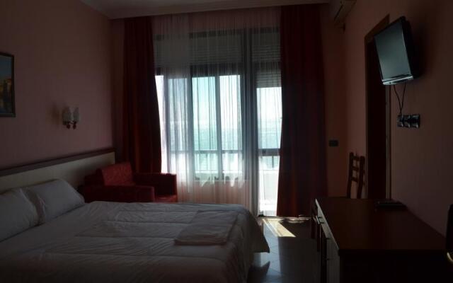 Hotel Ylli i Detit