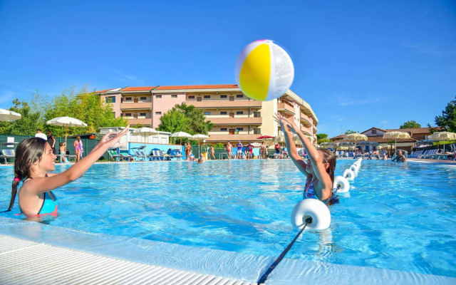 Costa Paradiso