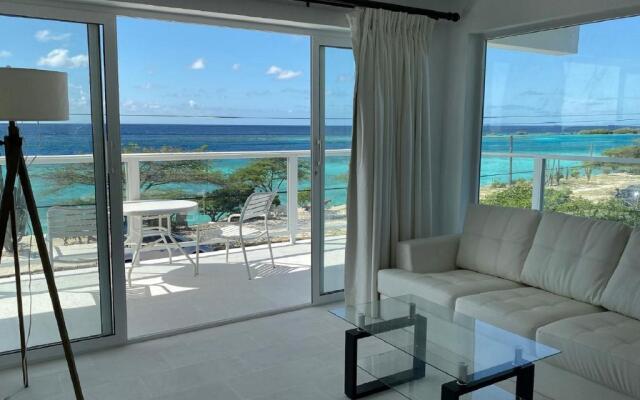 Beach Apartment 40 percent off special OFFER now going on