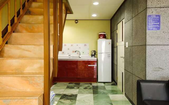 Namhae Alpenoc Beach