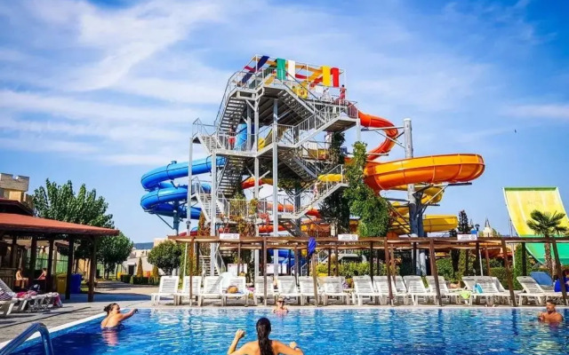 Large Studio Fort Noks Holiday 61